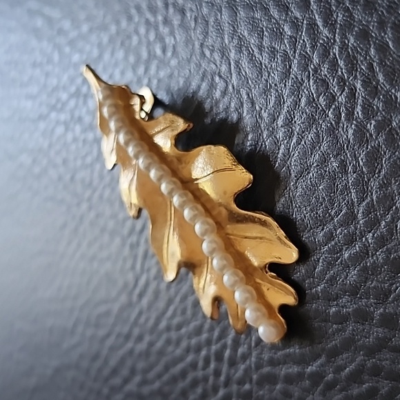 VTG Lady Ellen hair clip - Picture 2 of 7